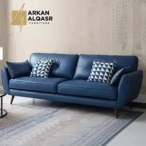 كنب جلد مريح بتصميم عصري