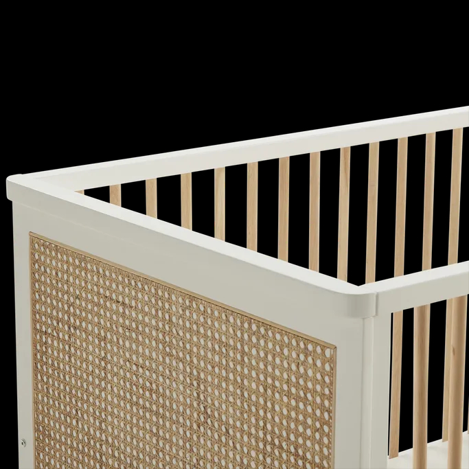 سرير رضيع خشبي آمن 6 سرير رضيع خشبي آمن