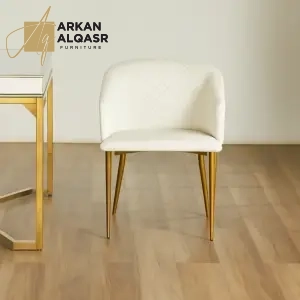 طاولة سفرة 12 مقعدًا بسطح زجاجي