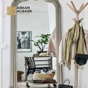 مرايا طويلة بتصميم كلاسيك