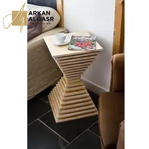طاولة جانبية من طبقات خشبية